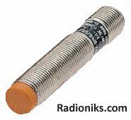 Inductive sensor PNP 7mm range