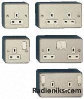 13A socket out rocker 2 gang metalclad