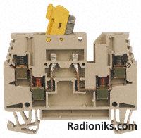 End plate for isolating 2in2out terminal