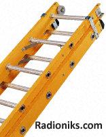 Glass fibre ladder,5.55m H extended
